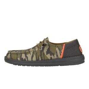 Wendy Funk Mossy Oak? Bottomland? - Black Camo